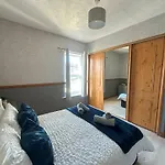 Bolton Terrace - 2 Bedrooms - Sleeps 4 Workington