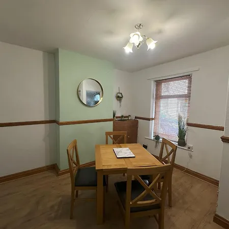 Bolton Terrace - 2 Bedrooms - Sleeps 4 Workington